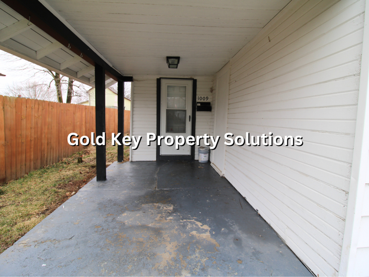 1009 Indiana Ave - Photo 4 of 19