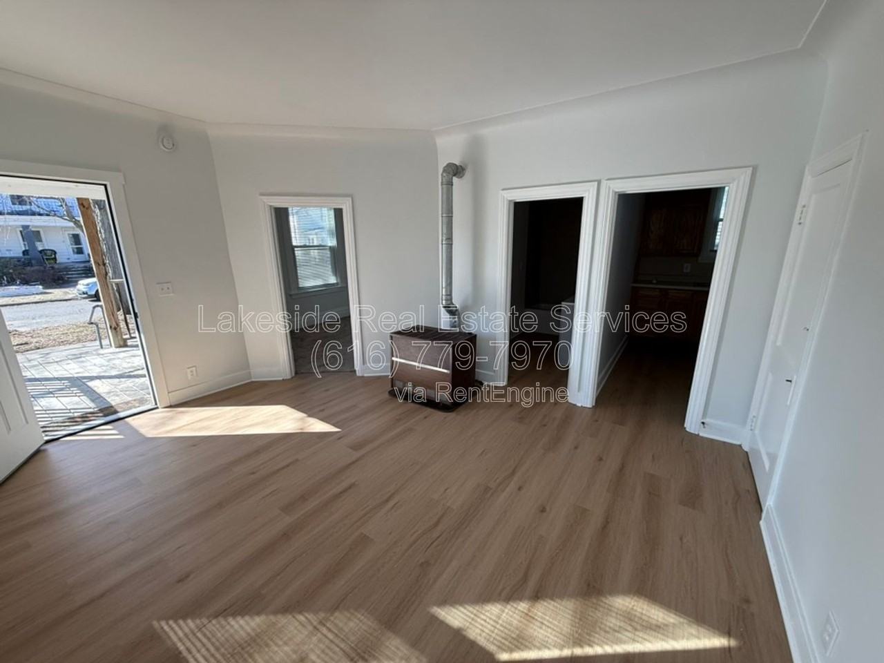 1101 Dayton St Sw - Photo 4 of 12