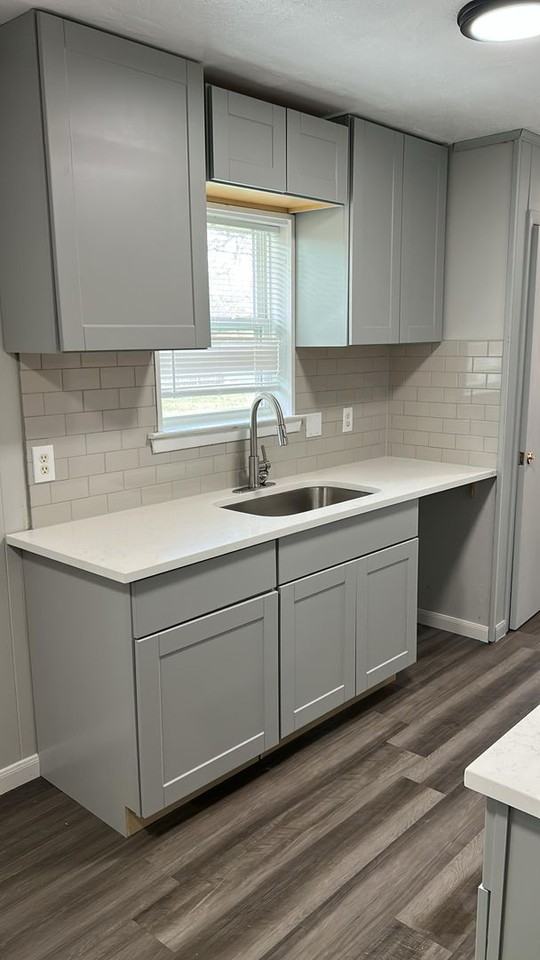 1720 Western Park Dr - Photo 7 of 10