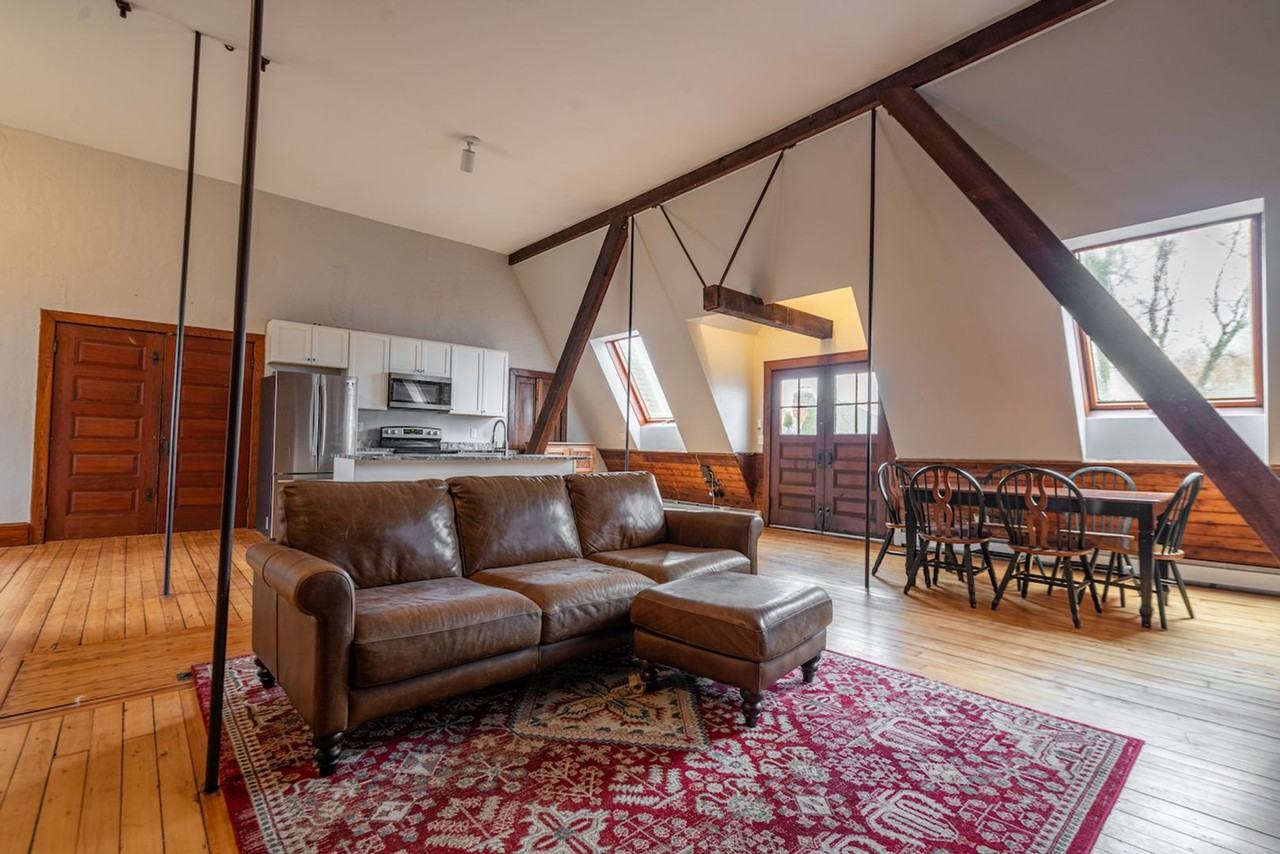 259 Norwood Ave - Photo 4 of 13