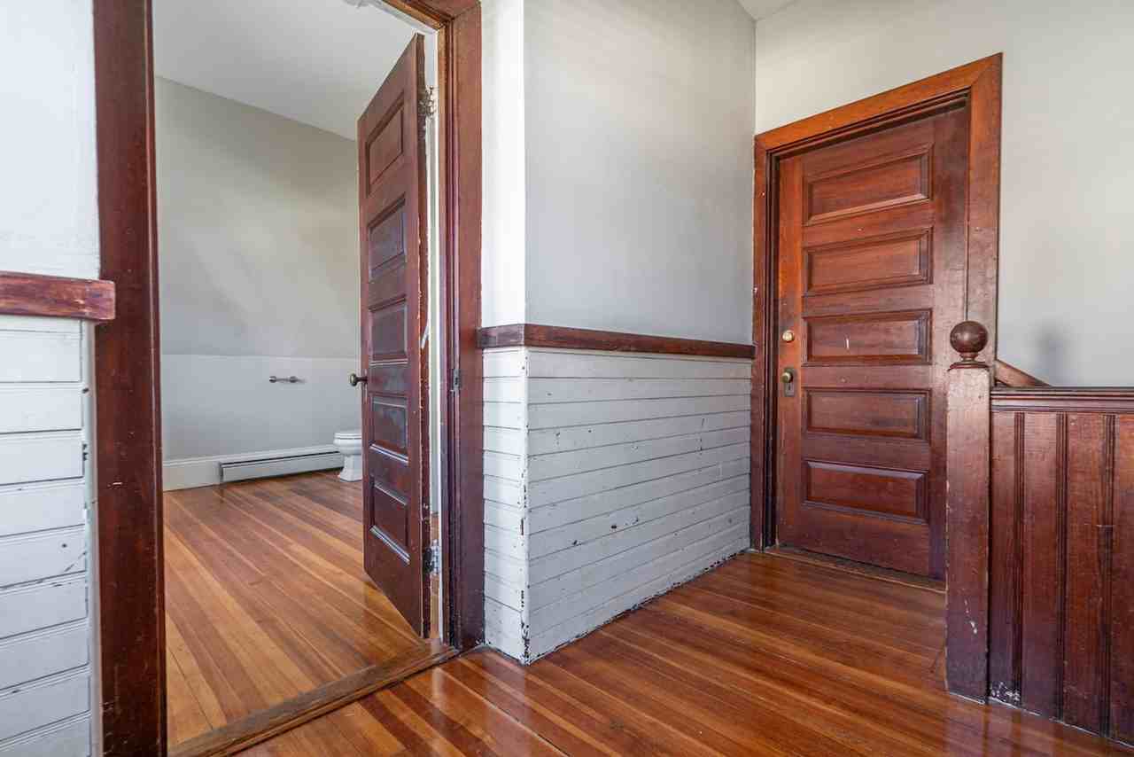 259 Norwood Ave - Photo 7 of 13