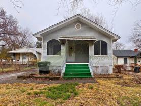 1915 S Arlington Ave - Photo 1 of 1