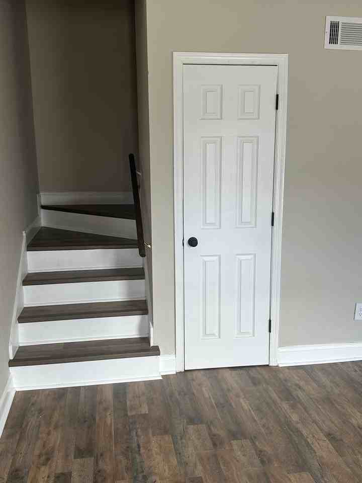 2324 Applebee Way - Photo 5 of 18