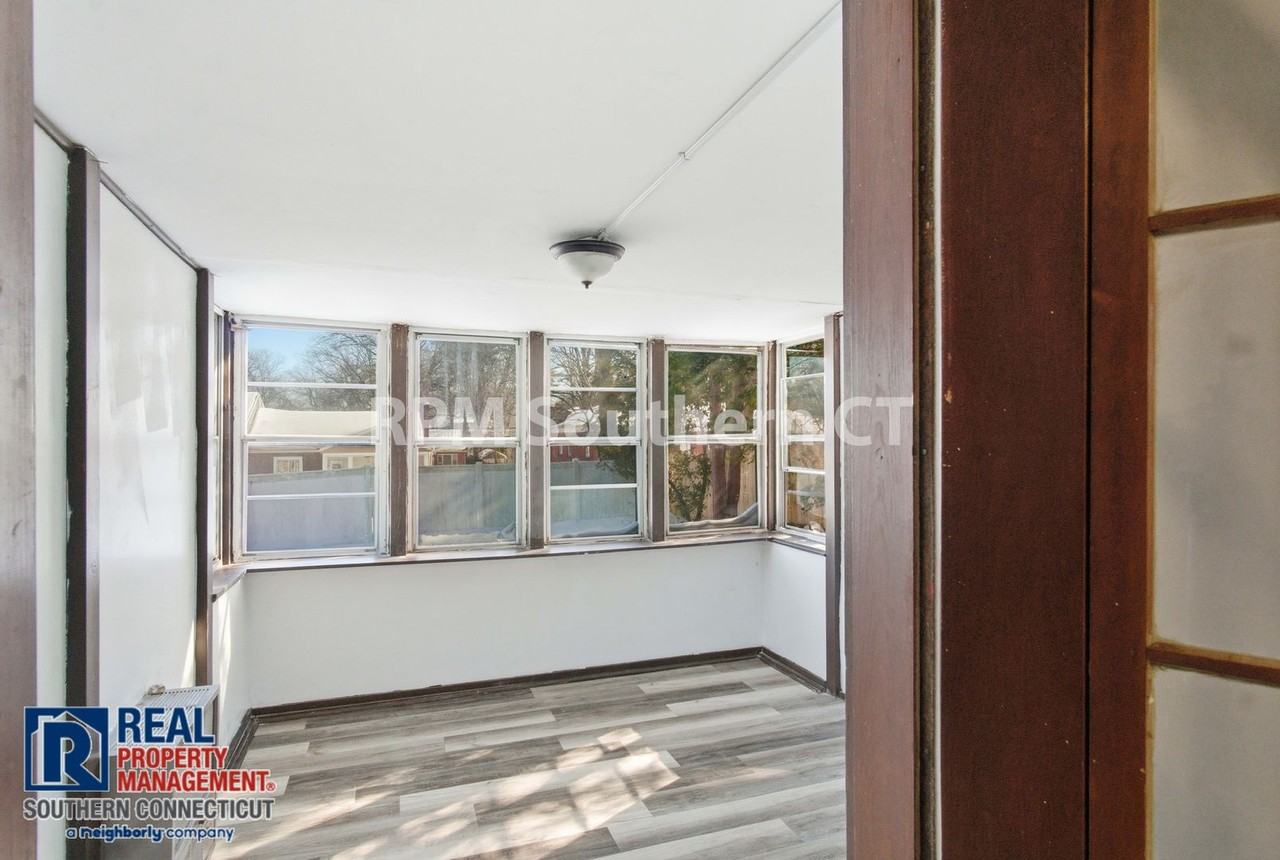 1735 Ella T Grasso Blvd - Photo 6 of 13