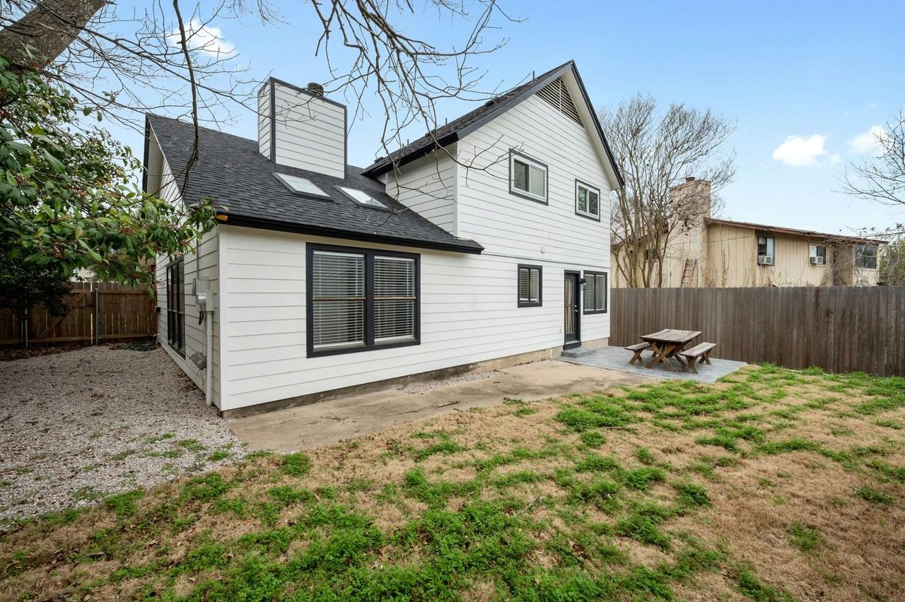 8303 Los Ranchos Dr - Photo 6 of 26