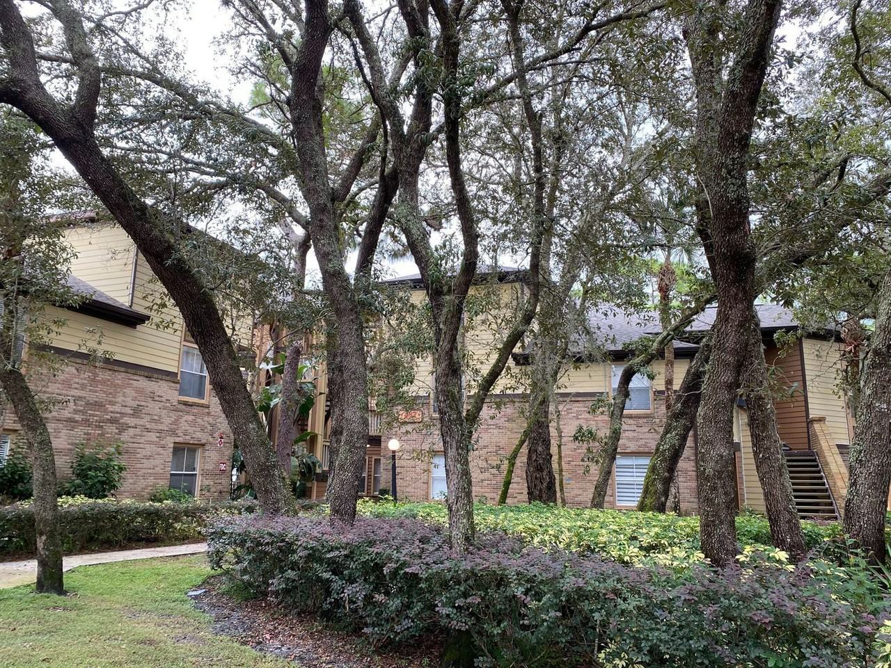 482 N Pin Oak Pl #208 - Photo 2 of 20