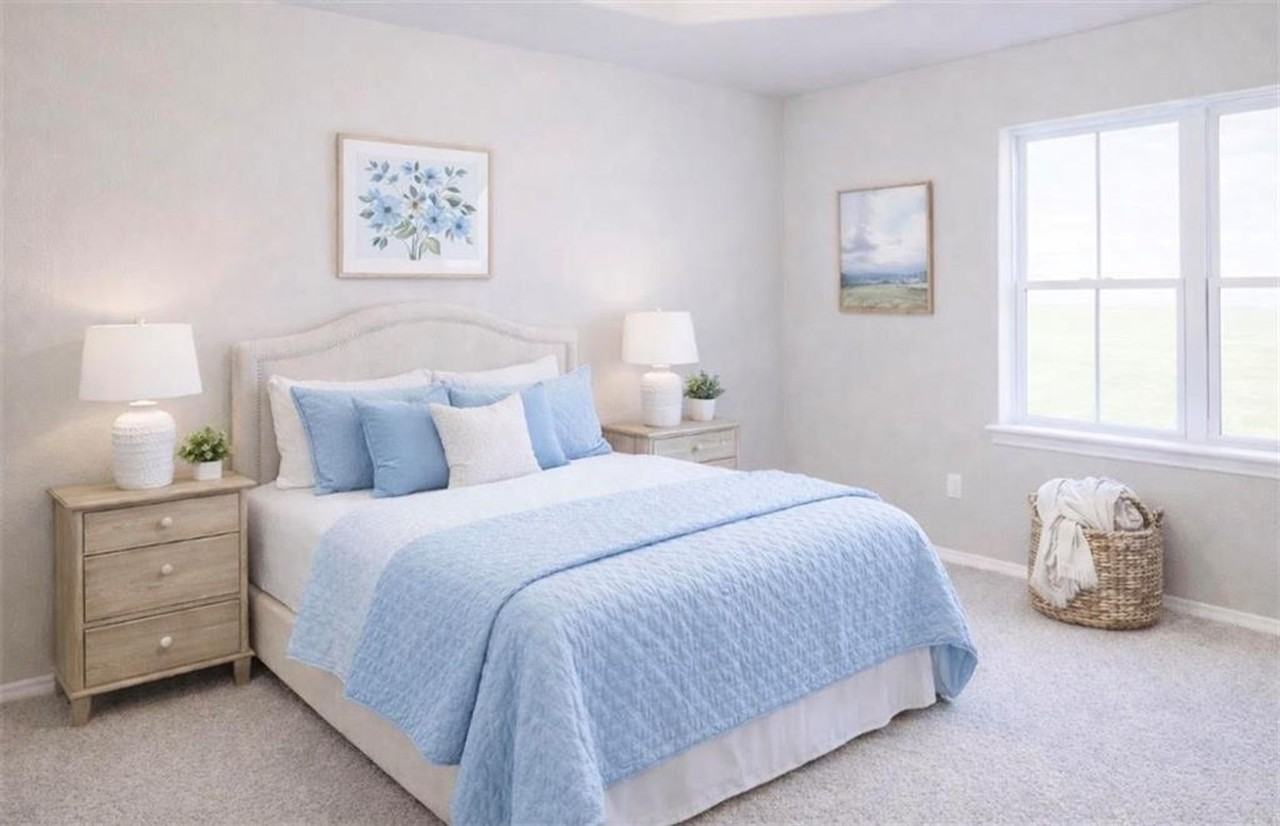 741 Venice St - Photo 7 of 12