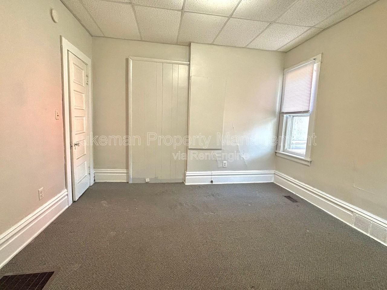 530 Locust St #1 - Photo 6 of 6