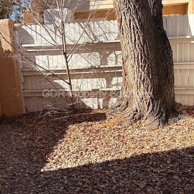 702 Fruit Ave Nw - Photo 7 of 17