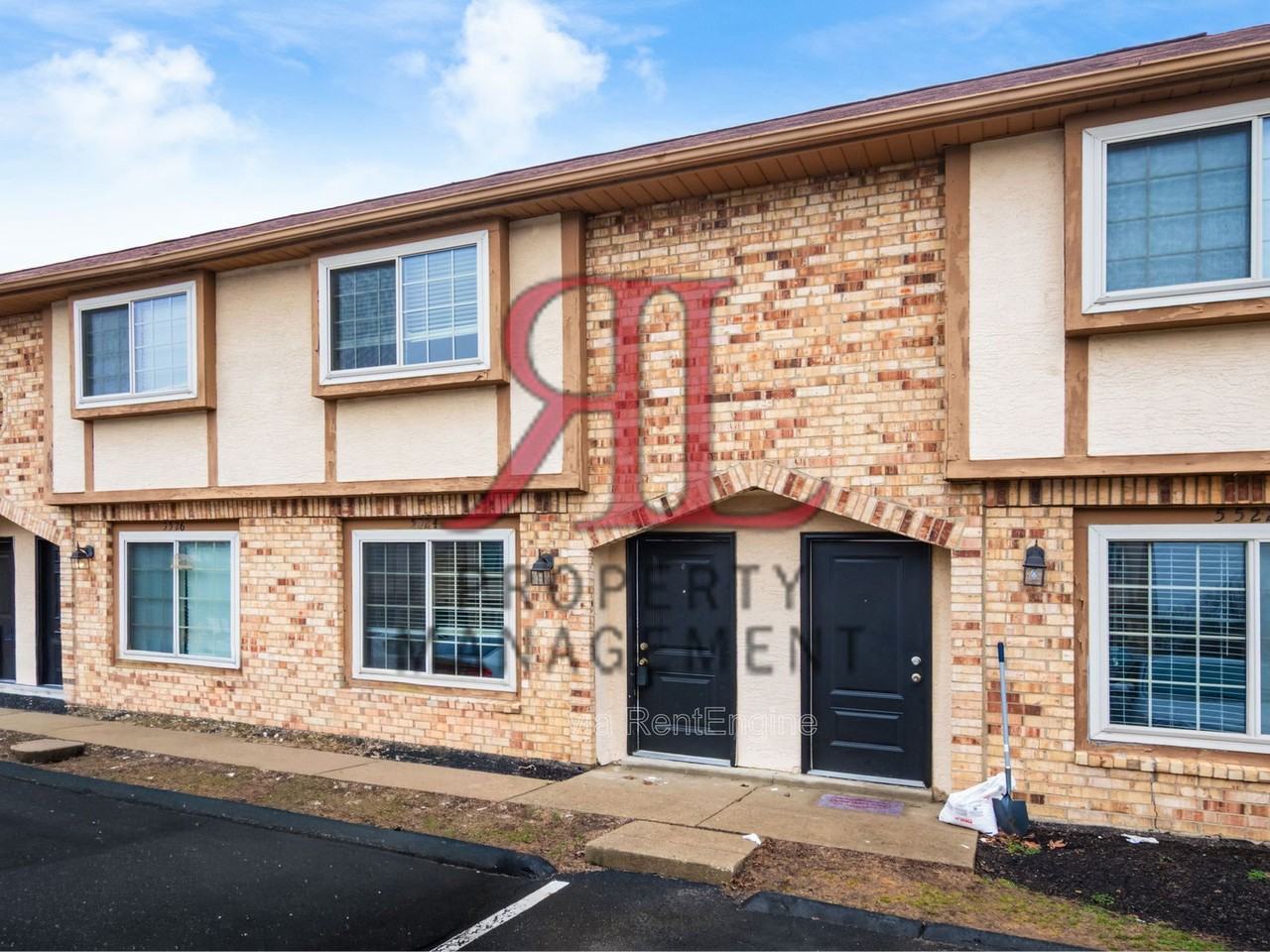 5524 Kenneylane Blvd - Photo 3 of 28