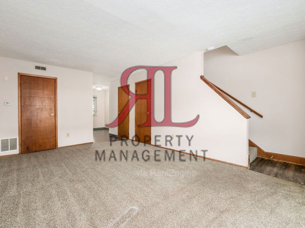 5524 Kenneylane Blvd - Photo 7 of 28