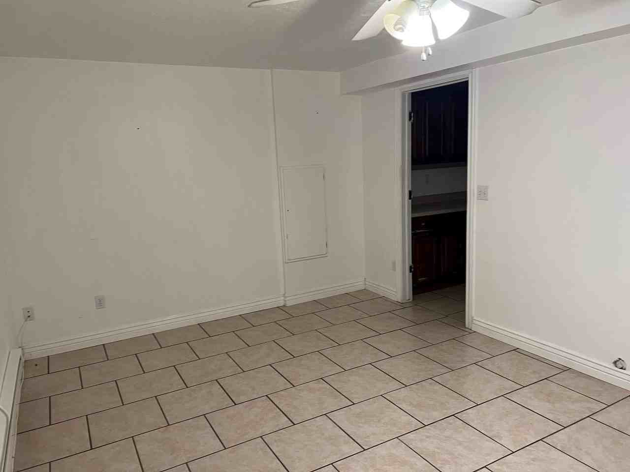 163 E College Ave - Photo 4 of 9