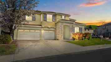 featured image of 3937 Danbury Way