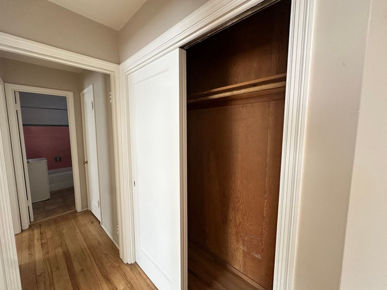 3400 Sigg Dr #4 - Photo 4 of 28