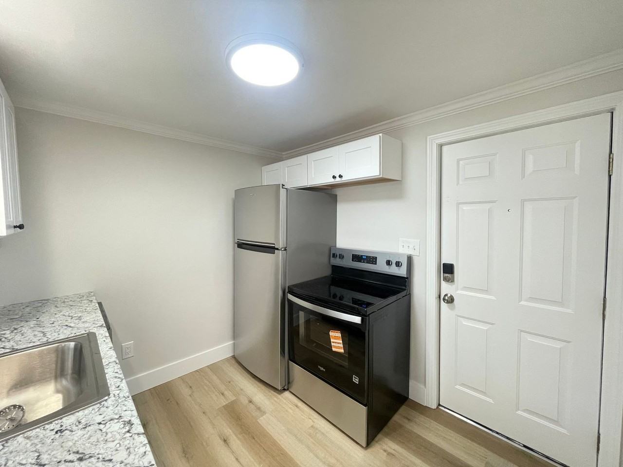 16 Avon St #2 - Photo 2 of 17