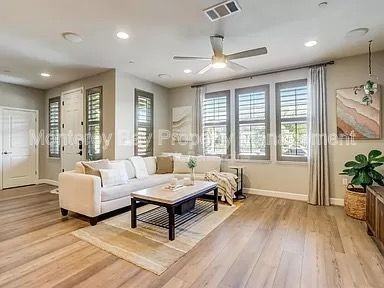 211 9th St - Photo 6 of 41