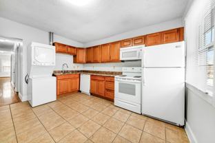 1378 1/2 Indianola Ave - Photo 1 of 1