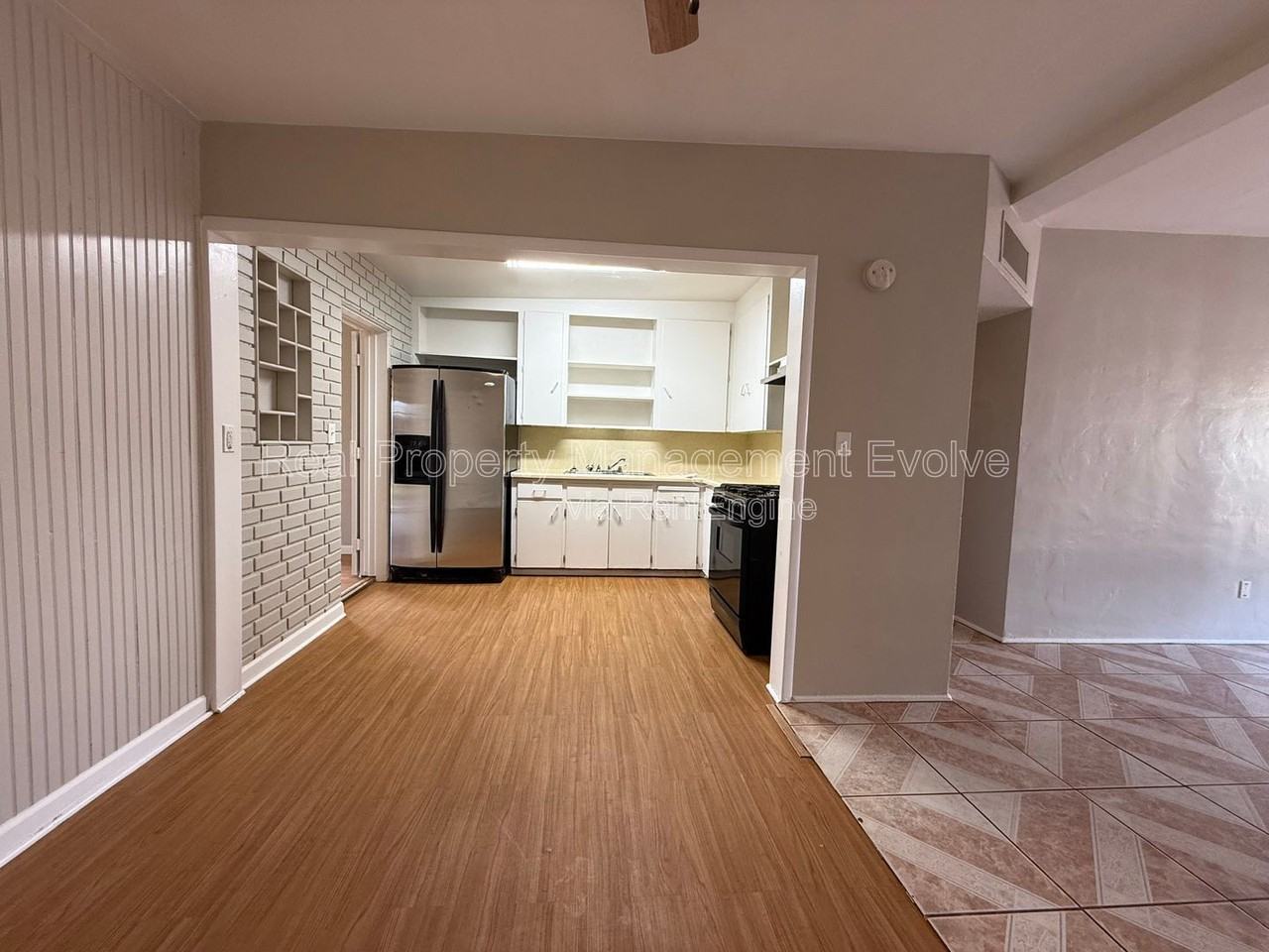 4141 N 29th Ave - Photo 4 of 29