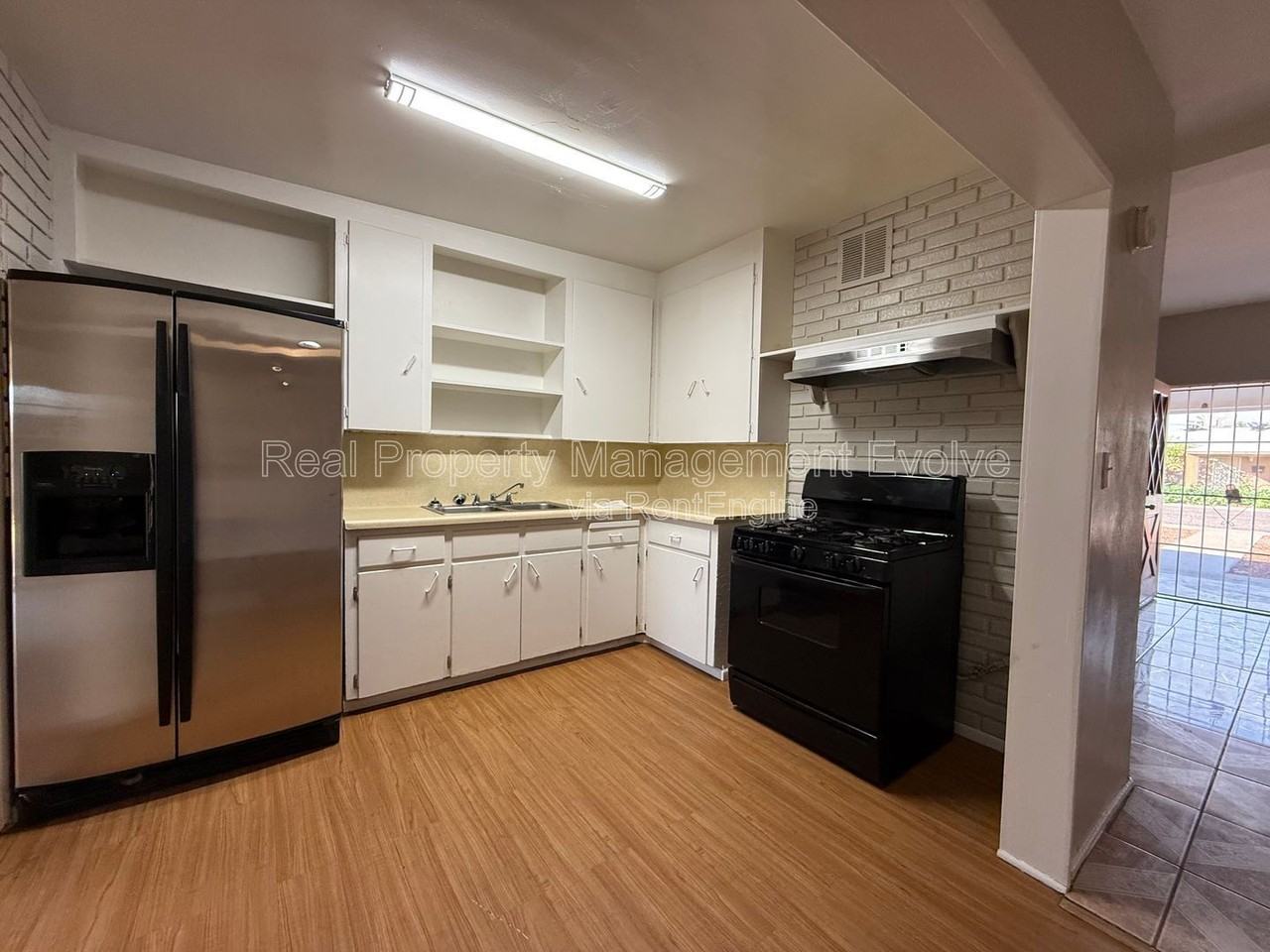 4141 N 29th Ave - Photo 6 of 29