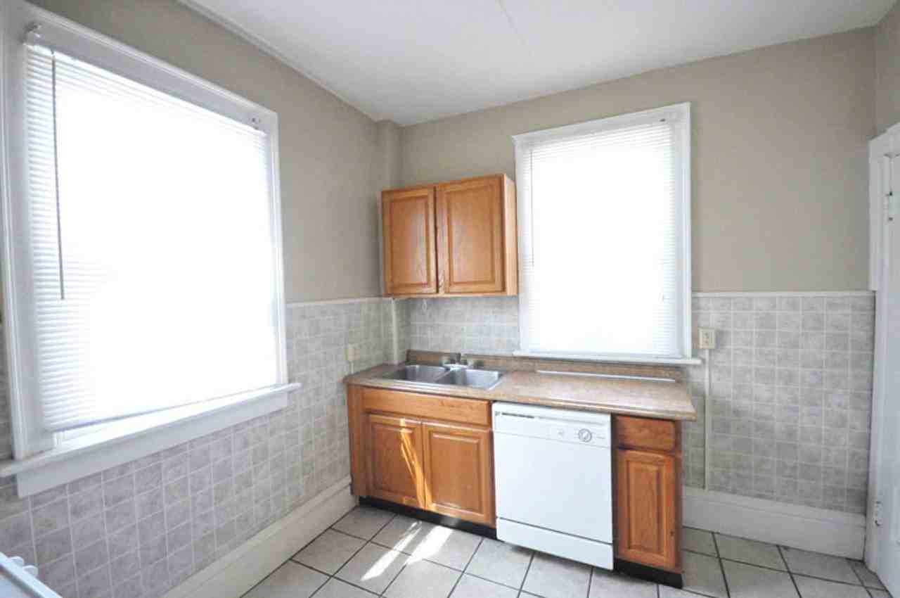 177 E 11th Ave - Photo 6 of 17