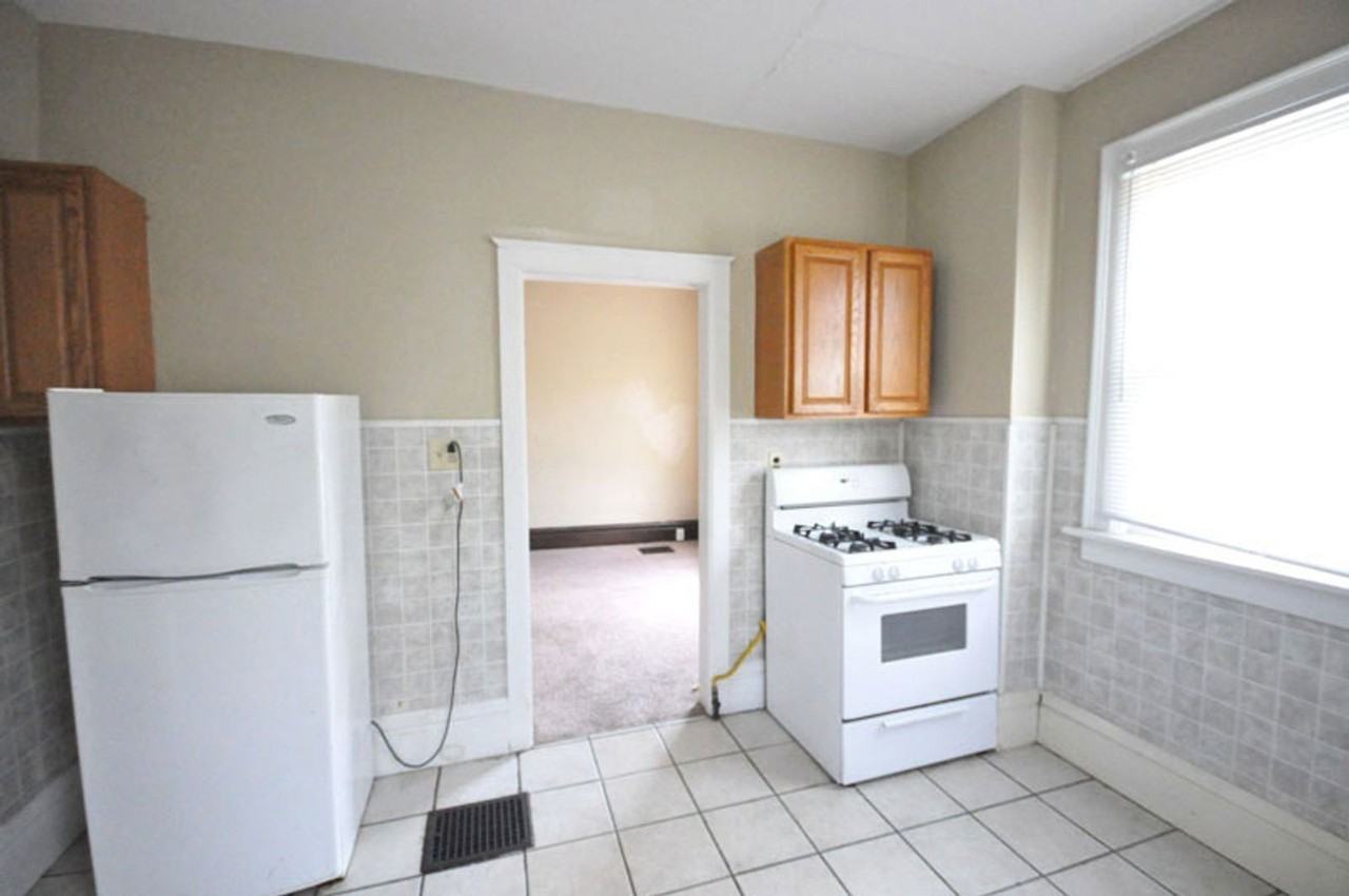 177 E 11th Ave - Photo 7 of 17