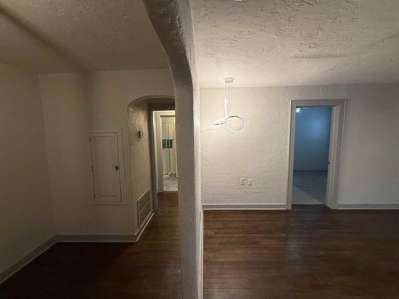 1235 Virginia Dr - Photo 4 of 12