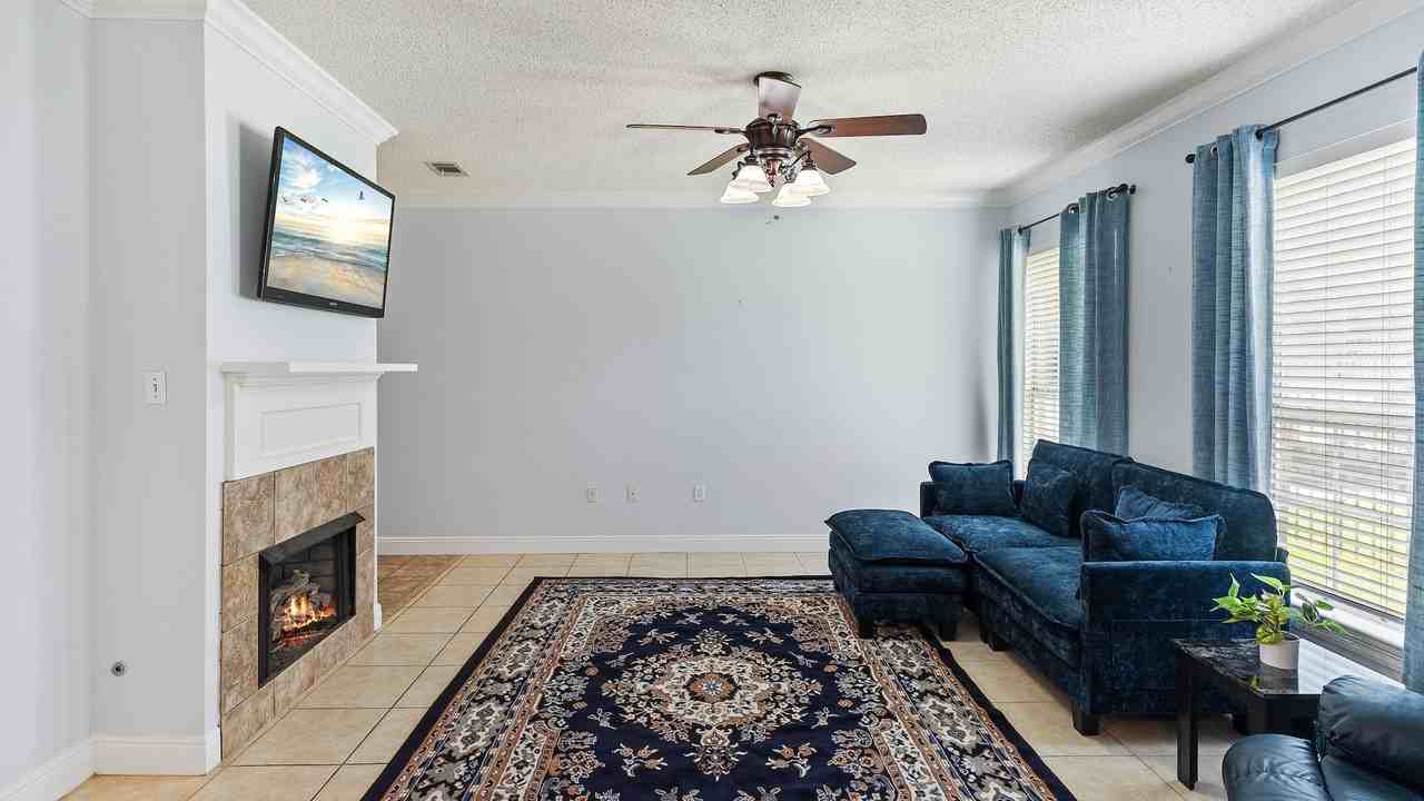 4464 Highland Rd #503 - Photo 4 of 12