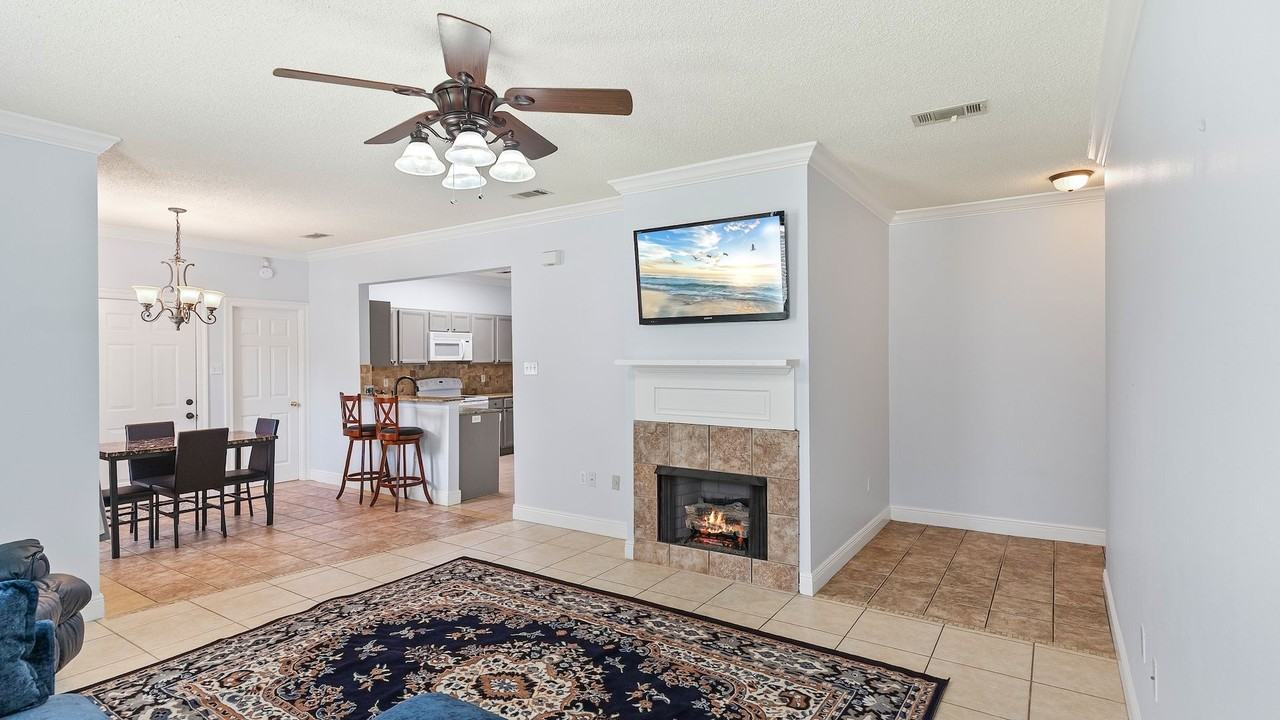 4464 Highland Rd #503 - Photo 5 of 12