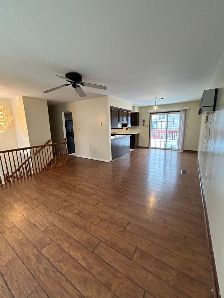 109 Berwick Dr - Photo 5 of 30