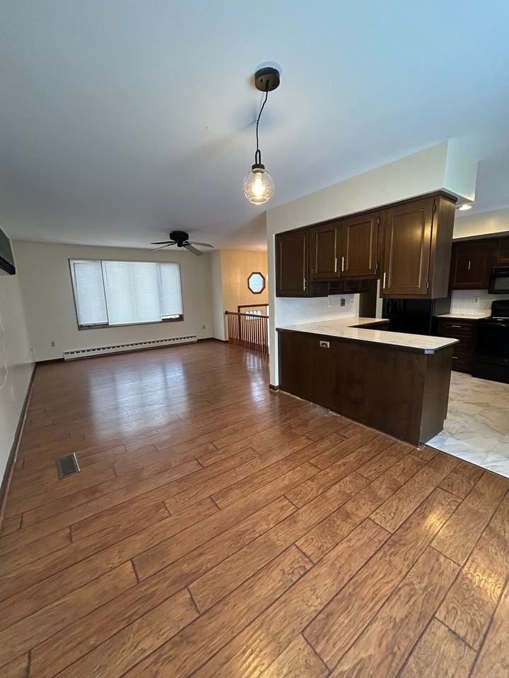 109 Berwick Dr - Photo 6 of 30