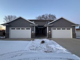 929 W 1st St - Photo 1 of 1