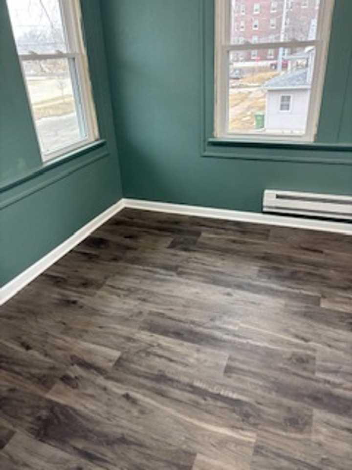 303 Franklin St #2 - Photo 6 of 12