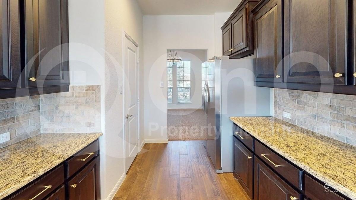 9320 Pepper Grass Dr - Photo 6 of 31