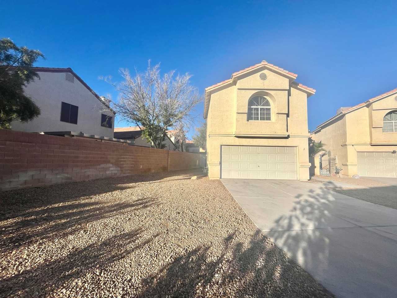 3701 Cactus Wheel Ct - Photo 2 of 50