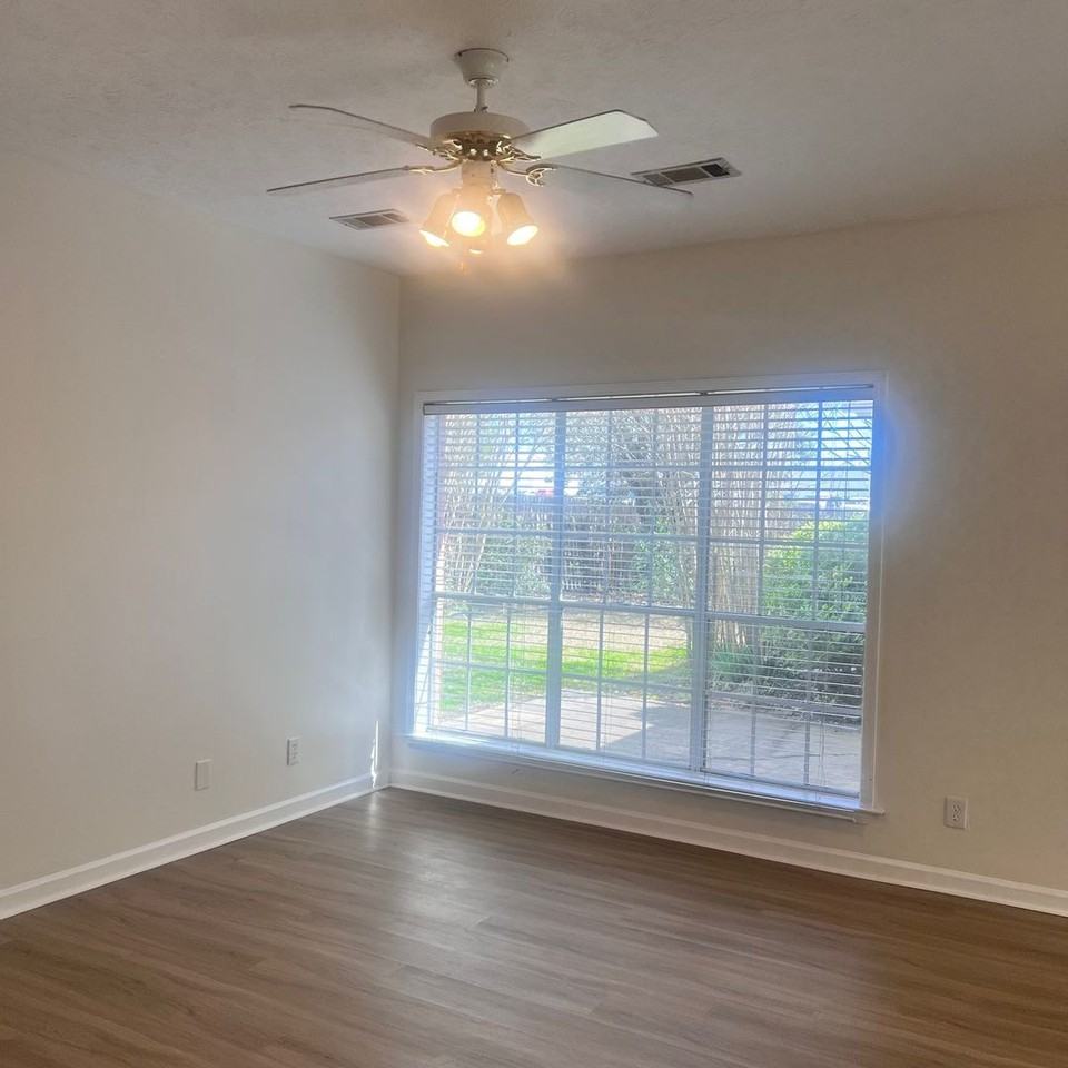 4613 Harvest Way - Photo 3 of 18