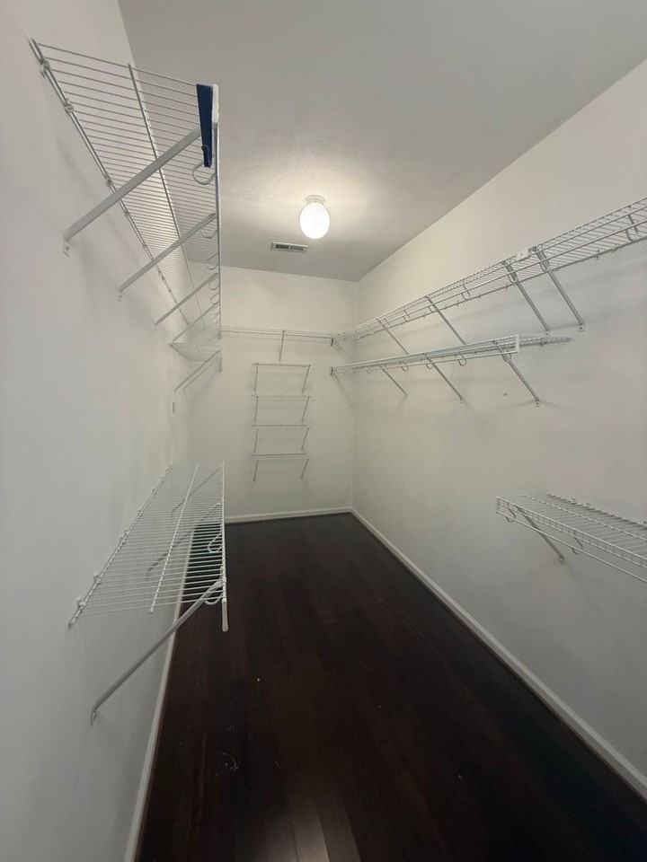 3821 Boysenberry Ct - Photo 5 of 7