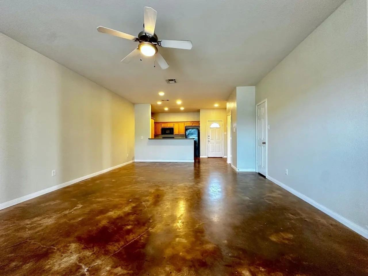 1925 S 12th St. - Photo 4 of 12