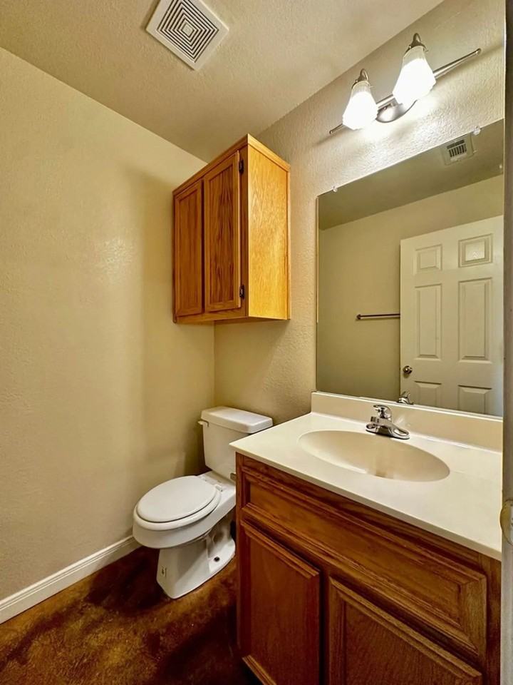 1925 S 12th St. - Photo 7 of 12