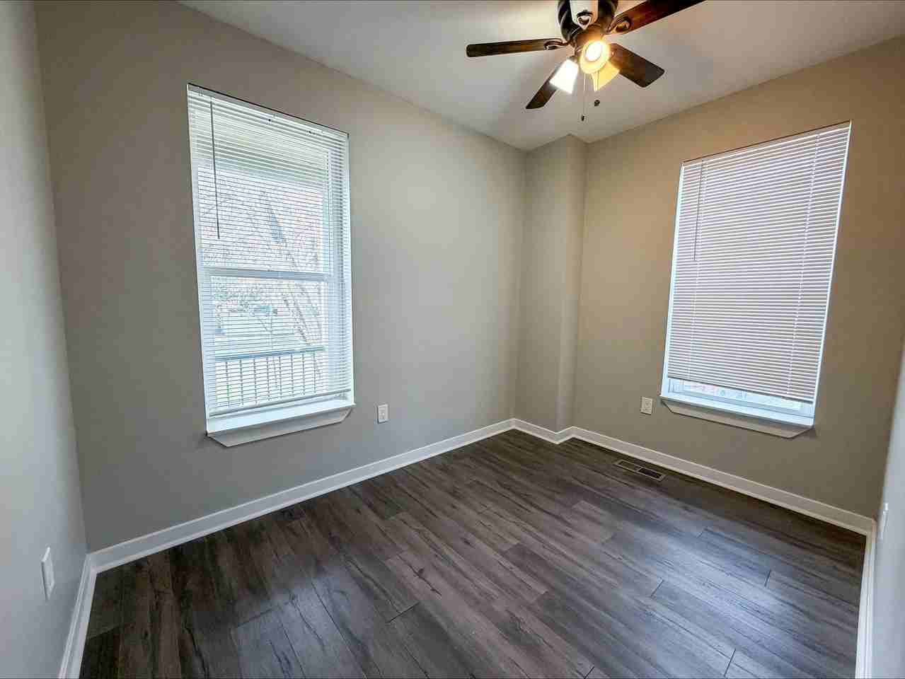 506 23rd Street - Photo 4 of 16