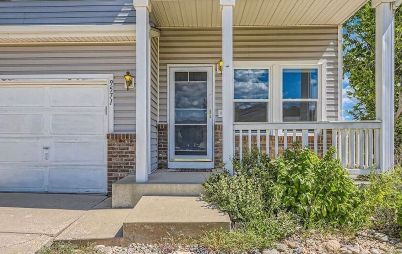 9571 Mallard Pond Way - Photo 3 of 28