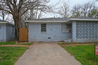 600 E 1st St - Photo 1 of 1