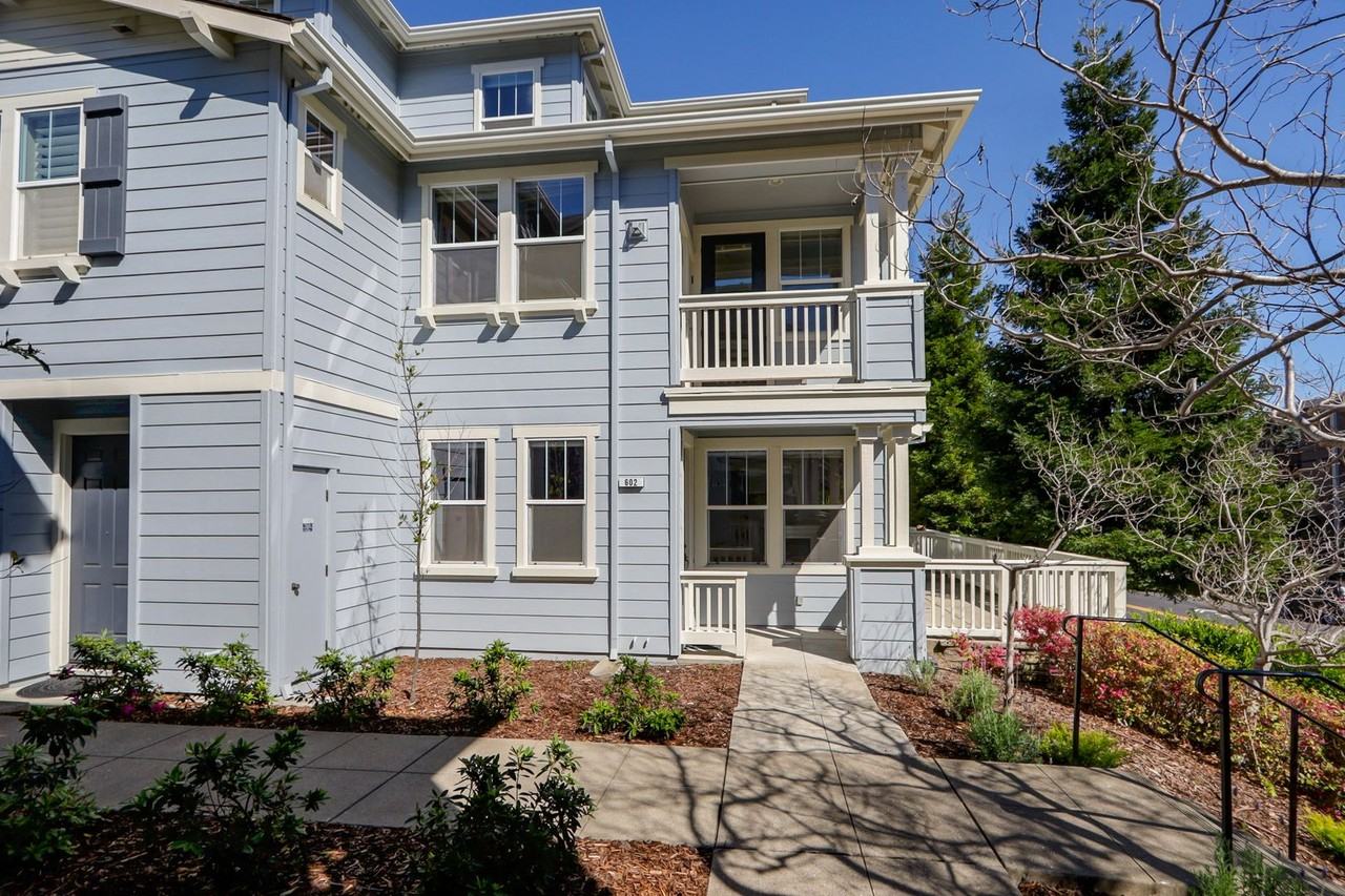 600 Live Oak Way #602 - Photo 5 of 49