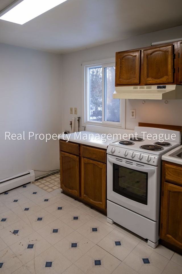 2 Floor 2 - Photo 2 of 18