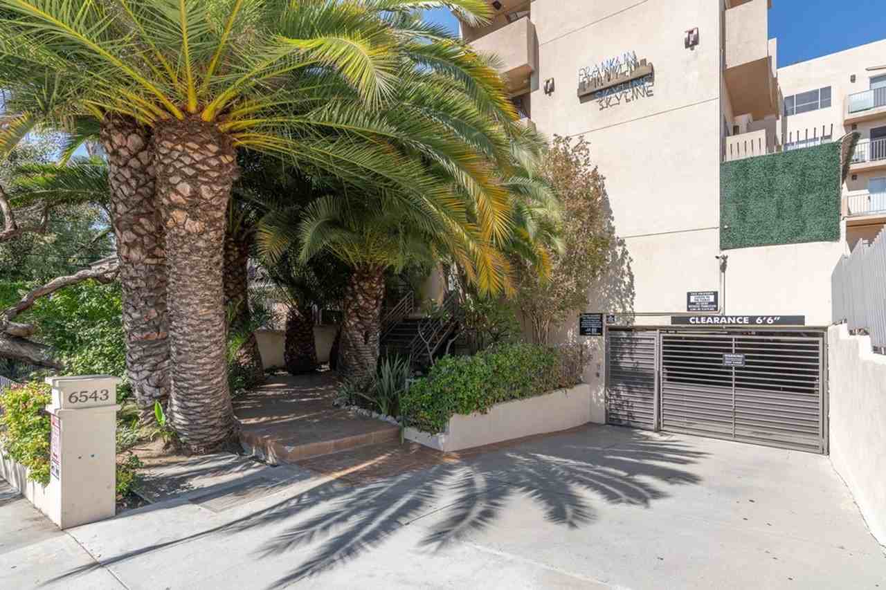 Franklin Tower - Photo 4 of 21