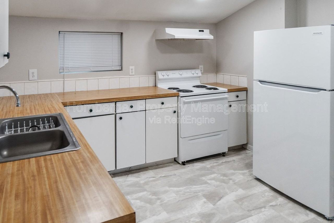 227 E Ermina Ave #1 - Photo 2 of 12