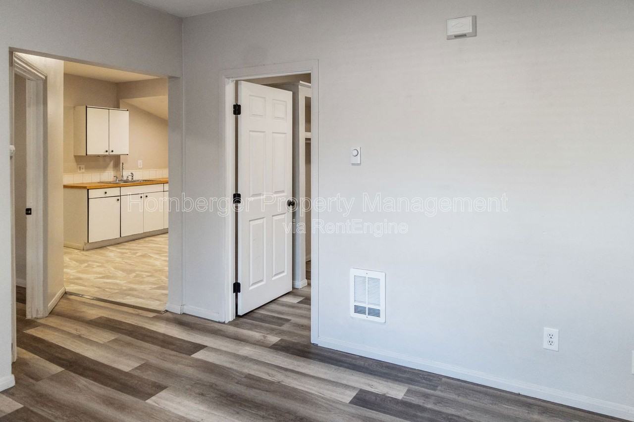 227 E Ermina Ave #1 - Photo 6 of 12