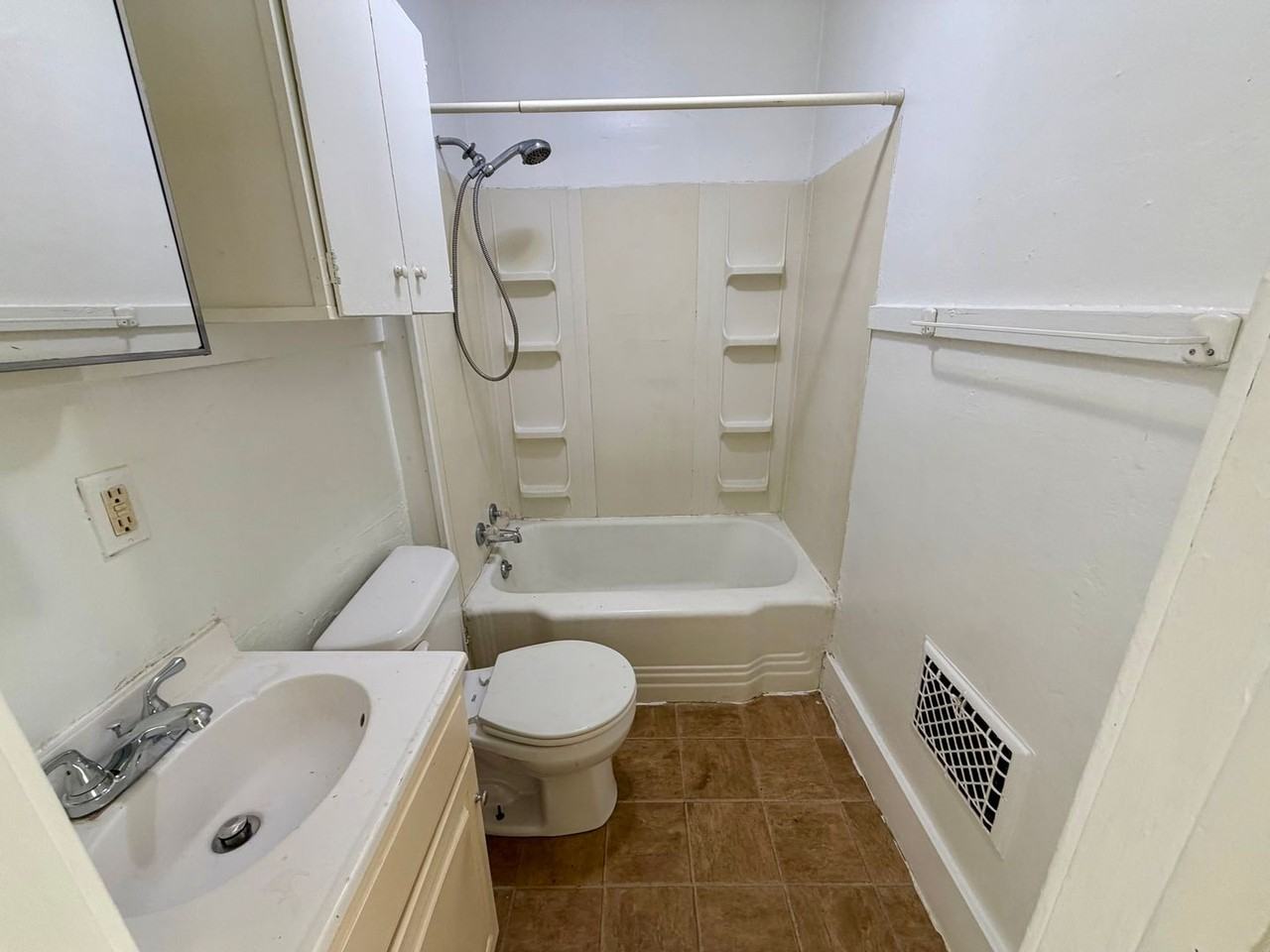 2801 3rd St - Photo 7 of 8