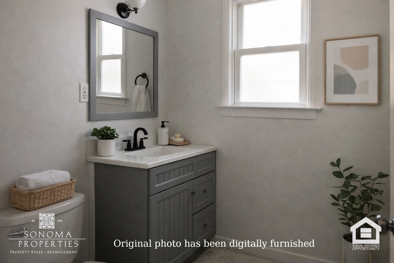 595 Boyes Blvd #5 - Photo 4 of 8