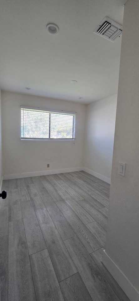 2061 W Redlands Blvd #14B - Photo 6 of 19