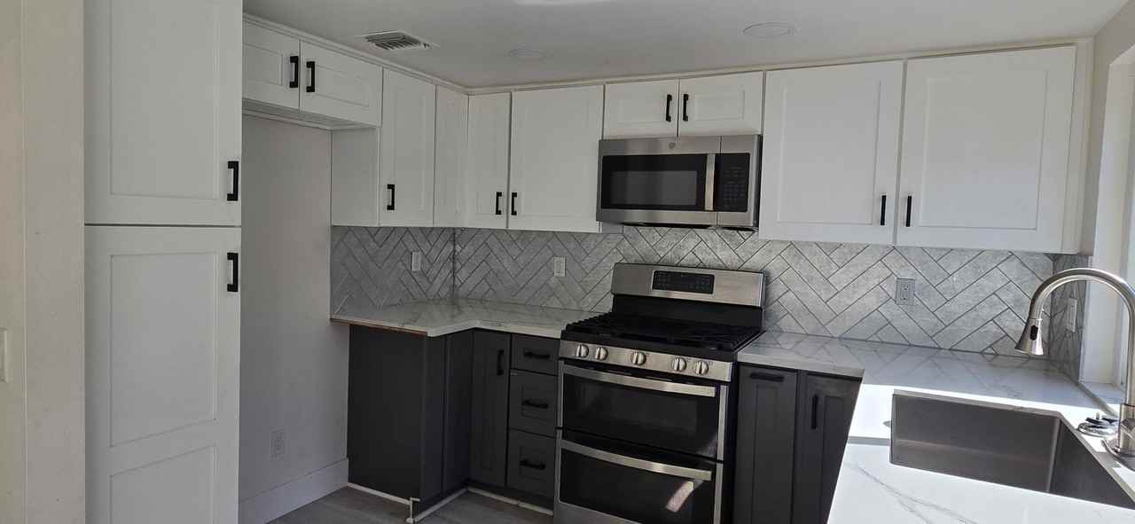 2061 W Redlands Blvd #14B - Photo 3 of 19